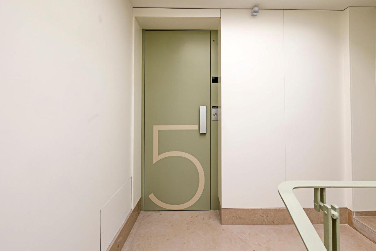 Santos Pousada 1071 By Lovelystay Porto Exterior photo